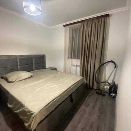 2 Cosy Apartment In Townhouse Near Airport Evn Geghanist  Экстерьер фото